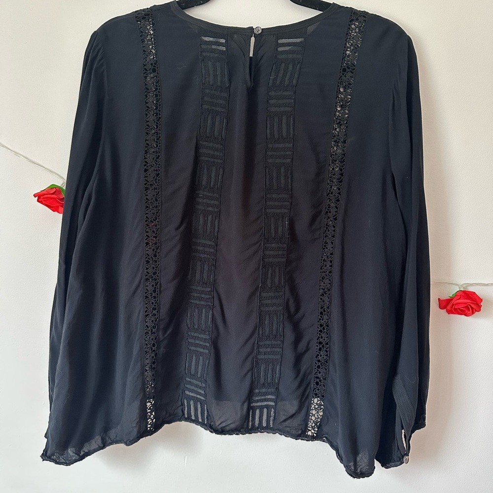 Aritzia Wilfred Entendre Black Lace Blouse L - Picture 5 of 9